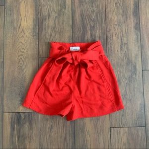 Wilfred Paperbag Shorts
